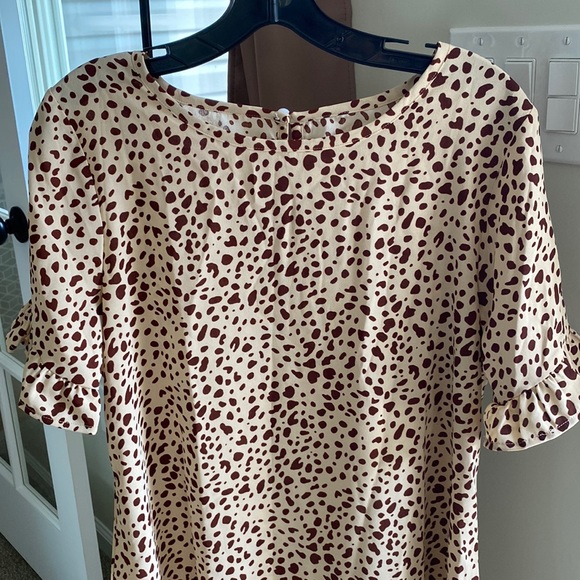 Beautiful Print Dress - Picture 2 of 6